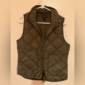 J Crew puff vest - green, XS